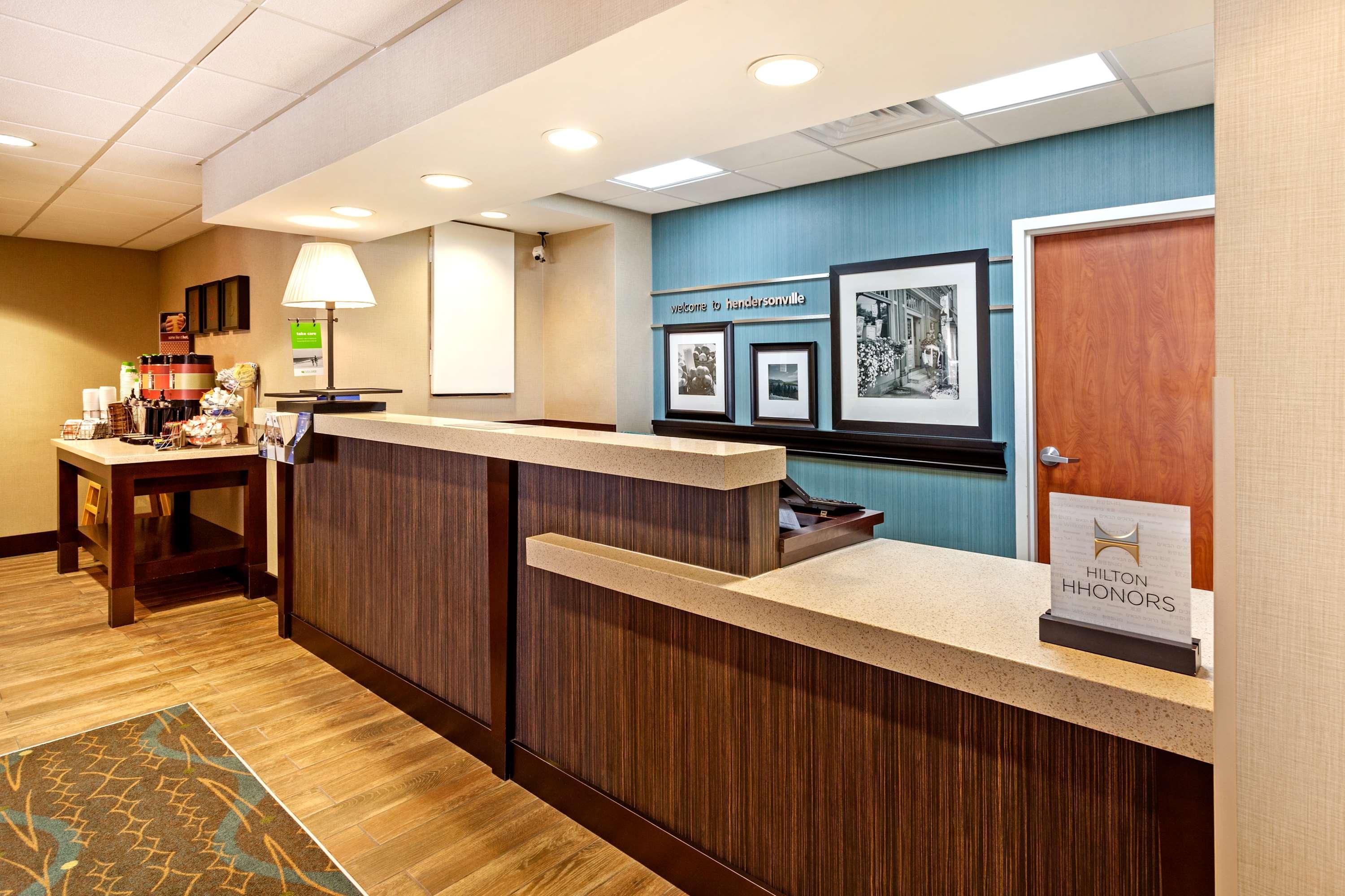 Hampton Inn Hendersonville Exterior photo