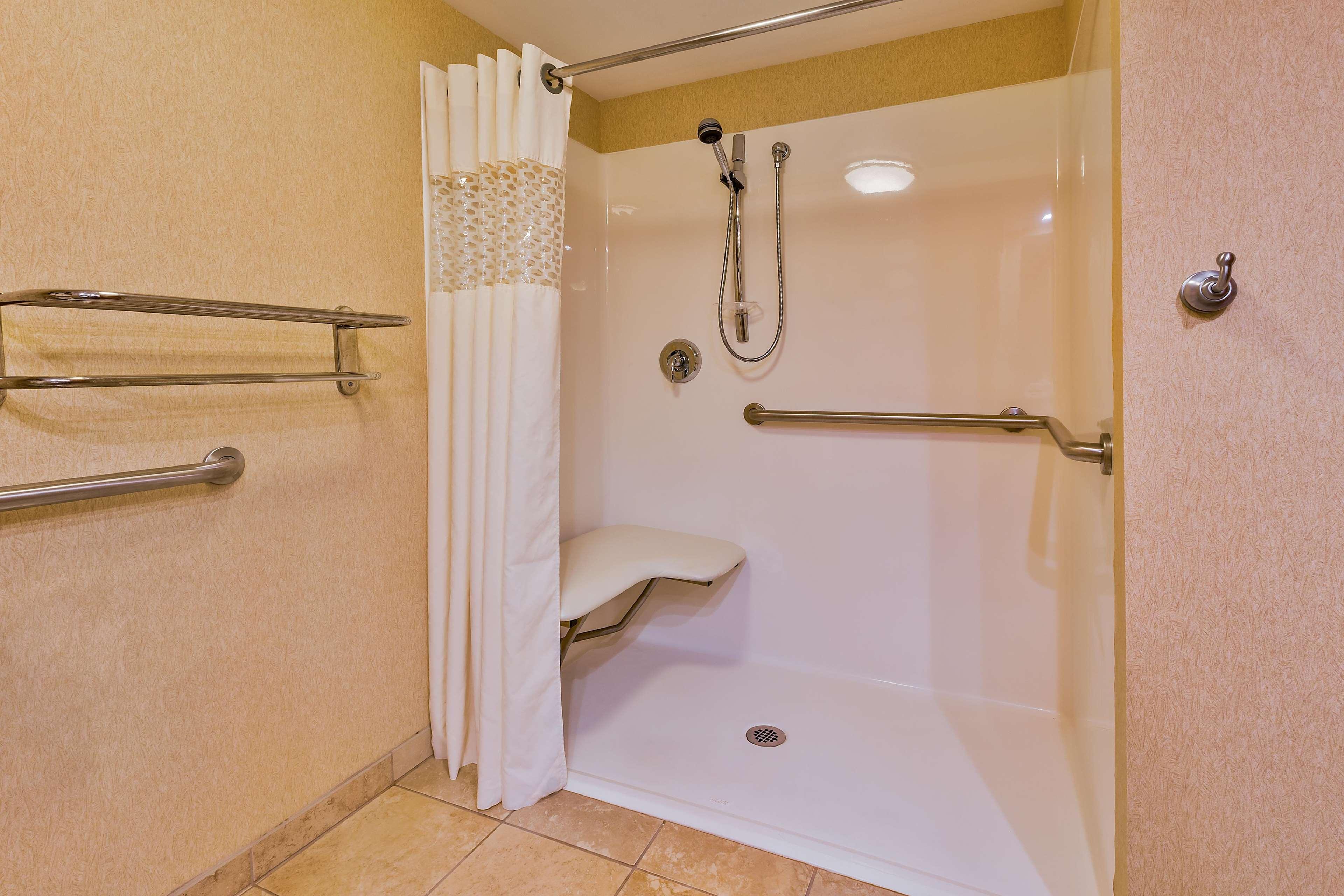 Hampton Inn Hendersonville Exterior photo