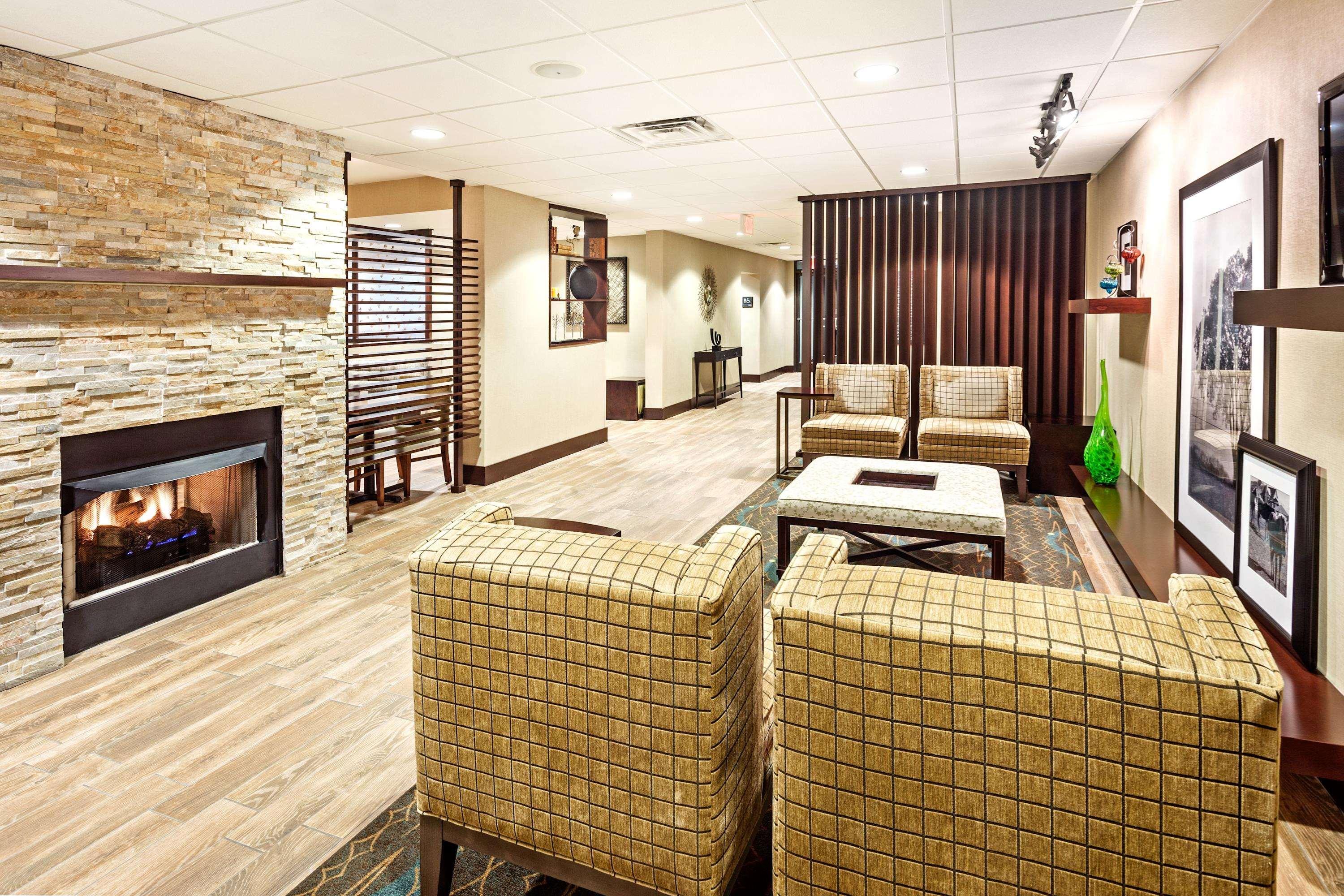 Hampton Inn Hendersonville Exterior photo
