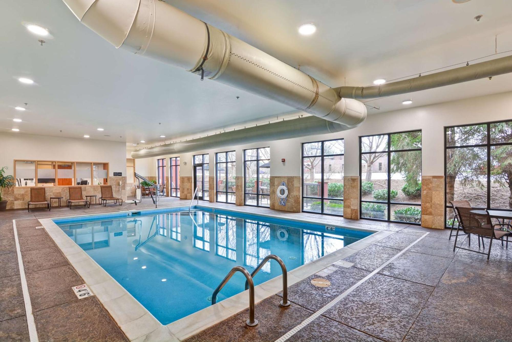 Hampton Inn Hendersonville Exterior photo