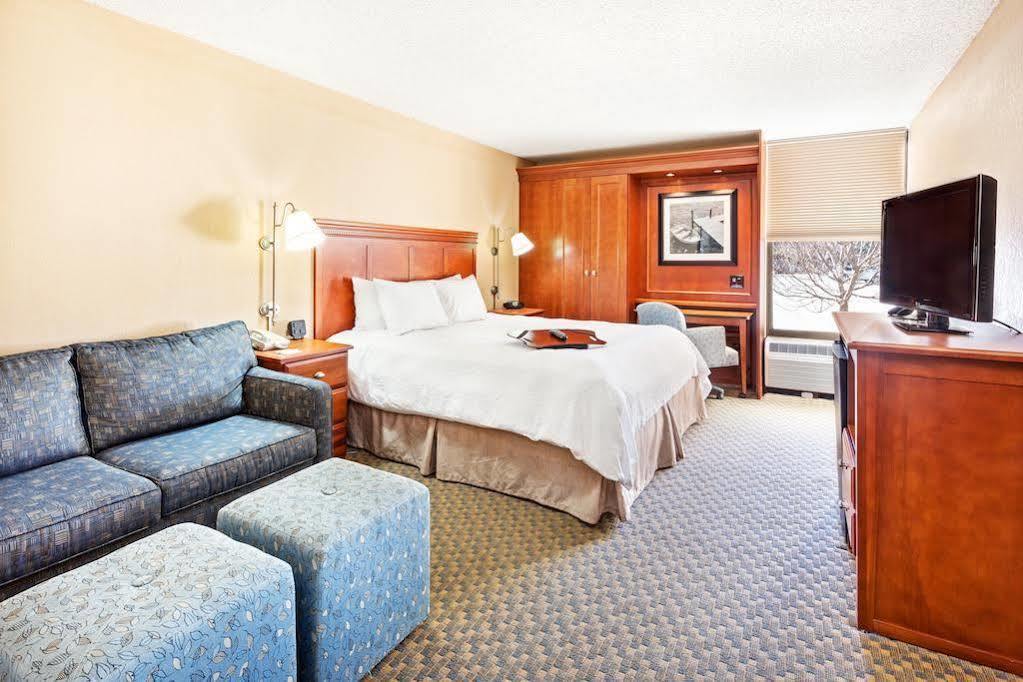 Hampton Inn Hendersonville Exterior photo